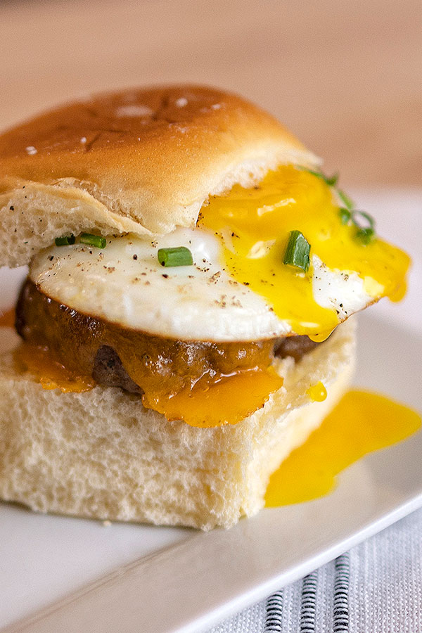 Weeknight Breakfast Sliders