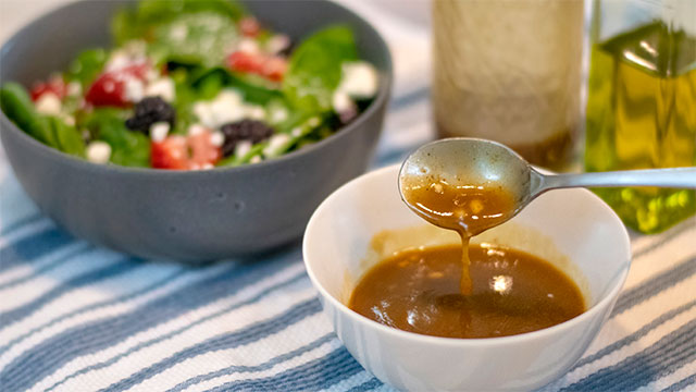Back to Basics: How to Make a Vinaigrette