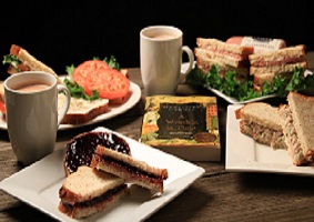 A Wrinkle in Time – Sandwiches & Cocoa